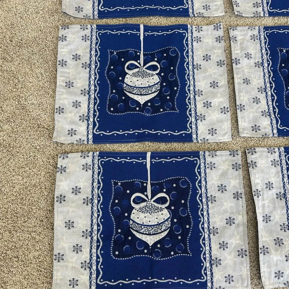 Set of 6 Tapestry Placemat Christmas Ornament Holiday Snowflake Silver Blue